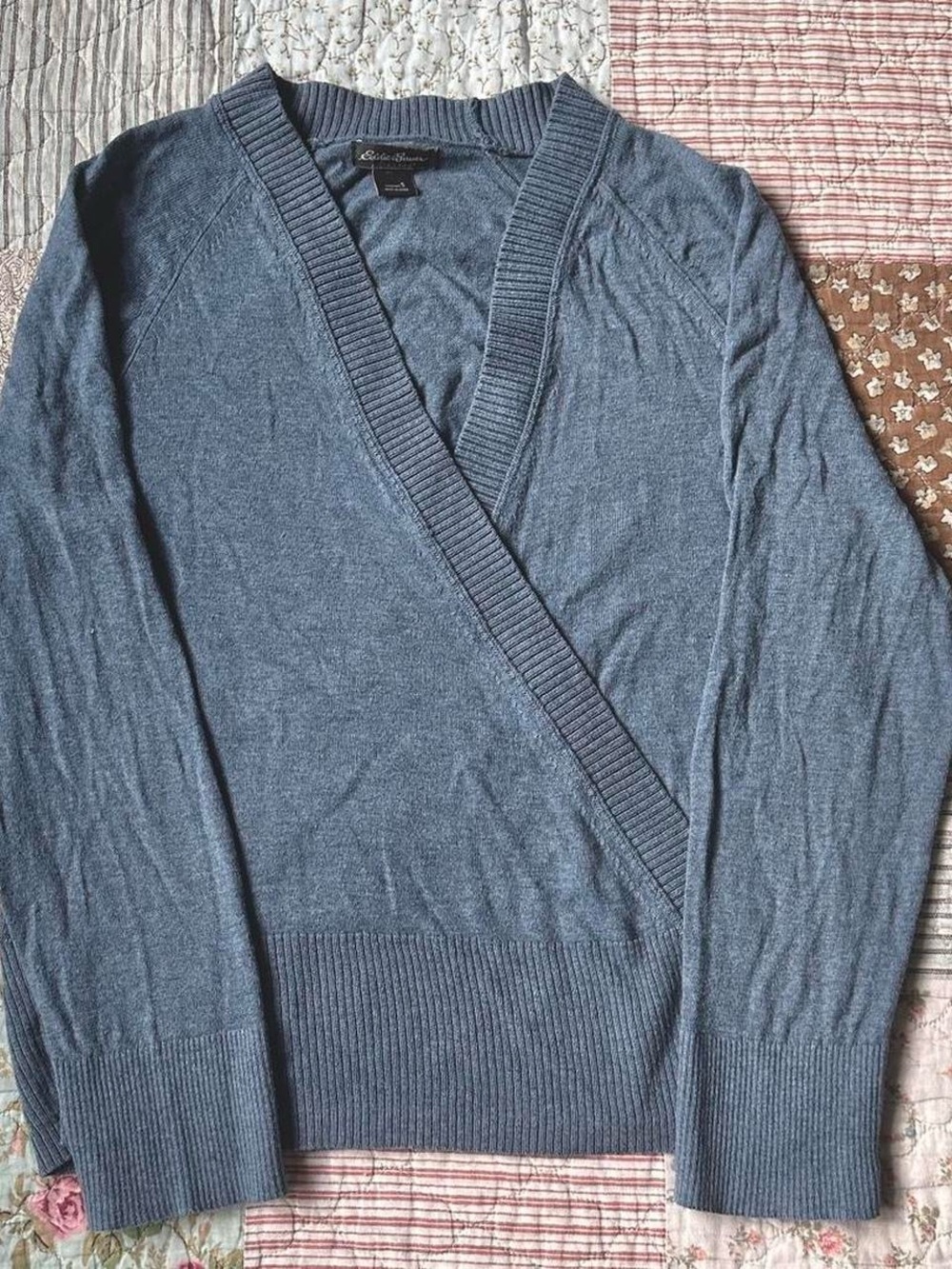 Eddie Bauer blue lightweight cardigan